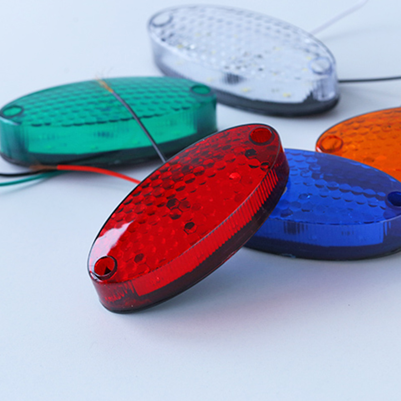 Clearance Light Spots Style Oval Shape Side Light Marker Lamp 116mm*51mm For Truck