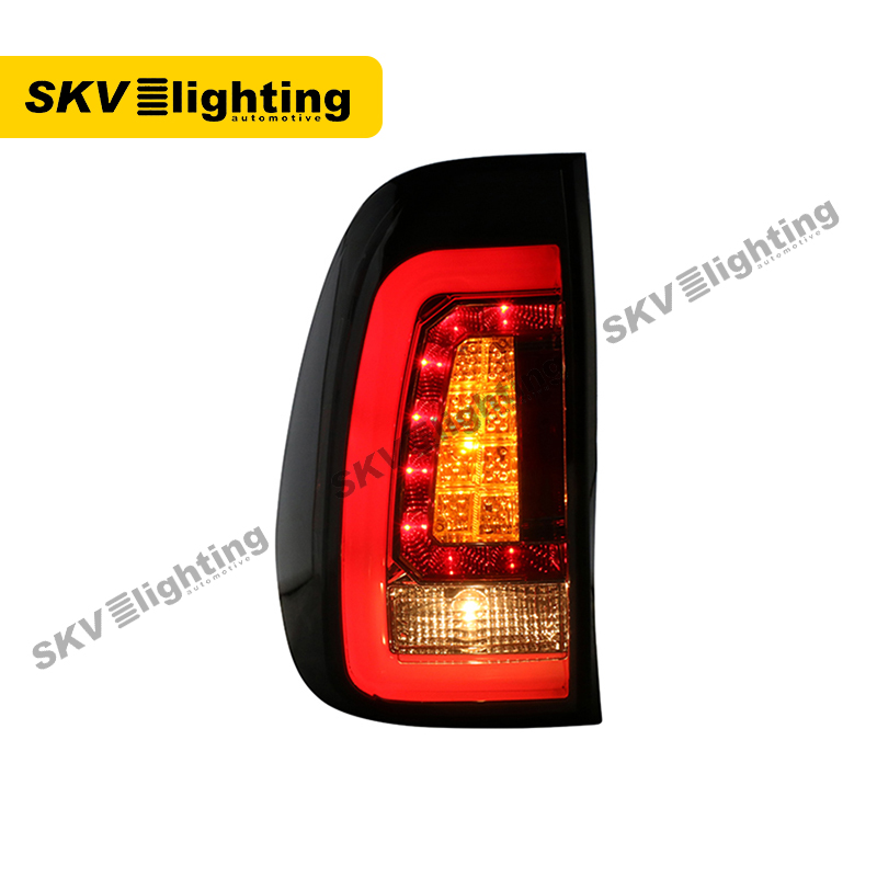 Taillight Assembly Tuning Light Modified LED Tail Light For HILUX VIGO 15-