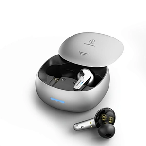 WiWU TWS09 Soundcool Wireless Stereo Sound Earbuds Gaming Earphone Hands-free Earbud for Mobile Phone Headphones