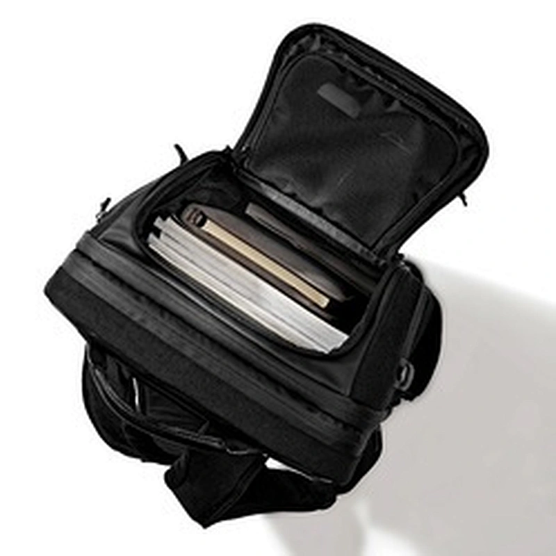 WiWU 30L Larger Capacity Warriors Backpack  Travel Travel Laptop Backpacks with Charging Cable