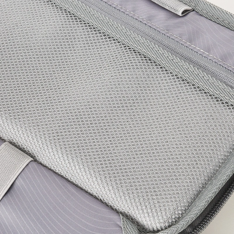 Minimalis Travel Pouch