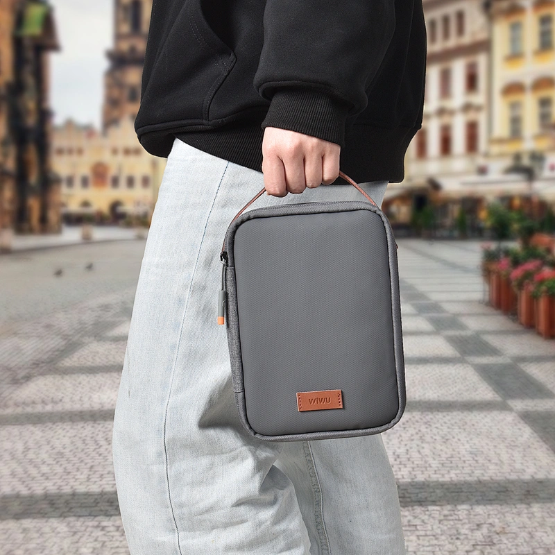 Minimalis Travel Pouch
