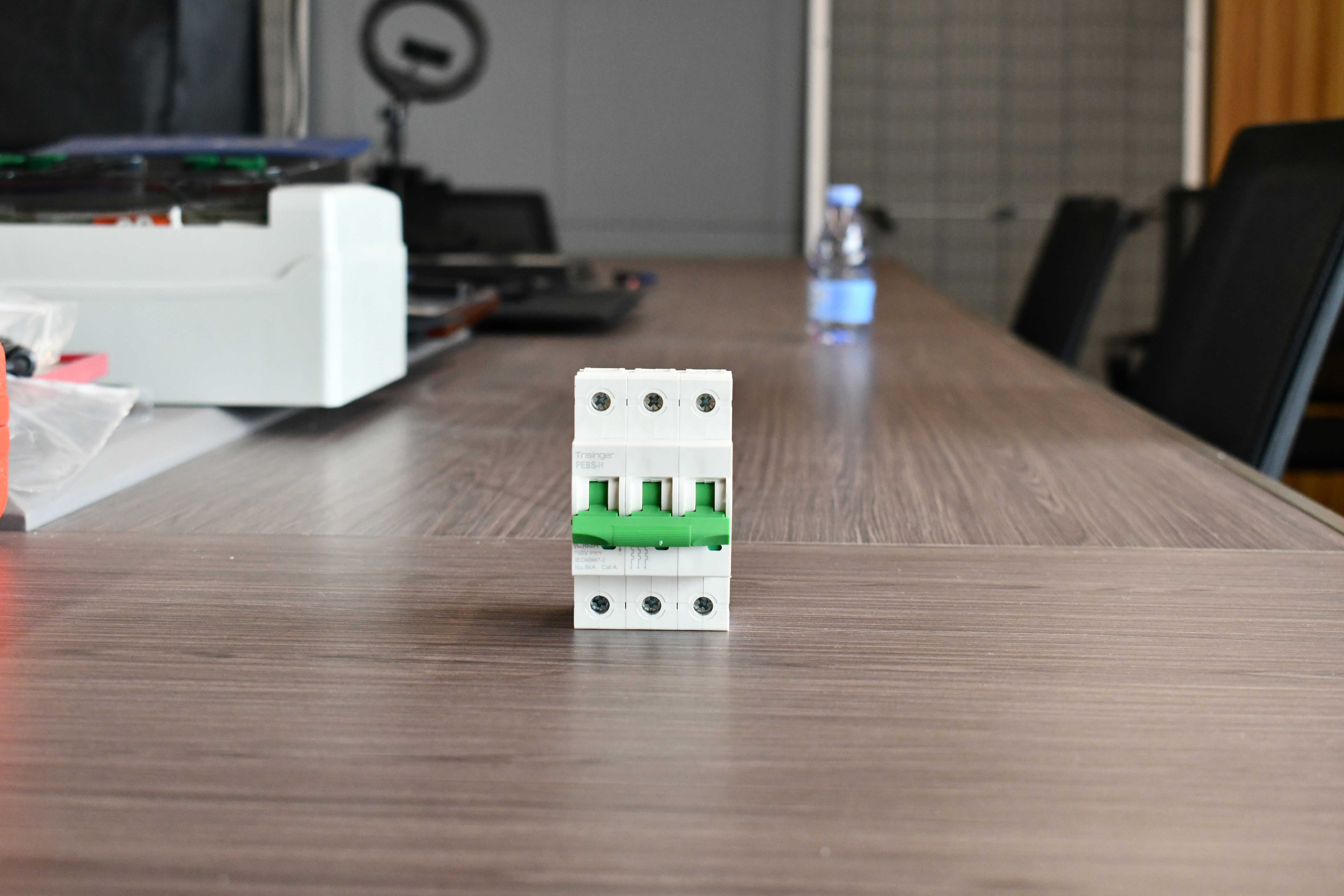 DC 500V 2P Solar DC Circuit Breaker