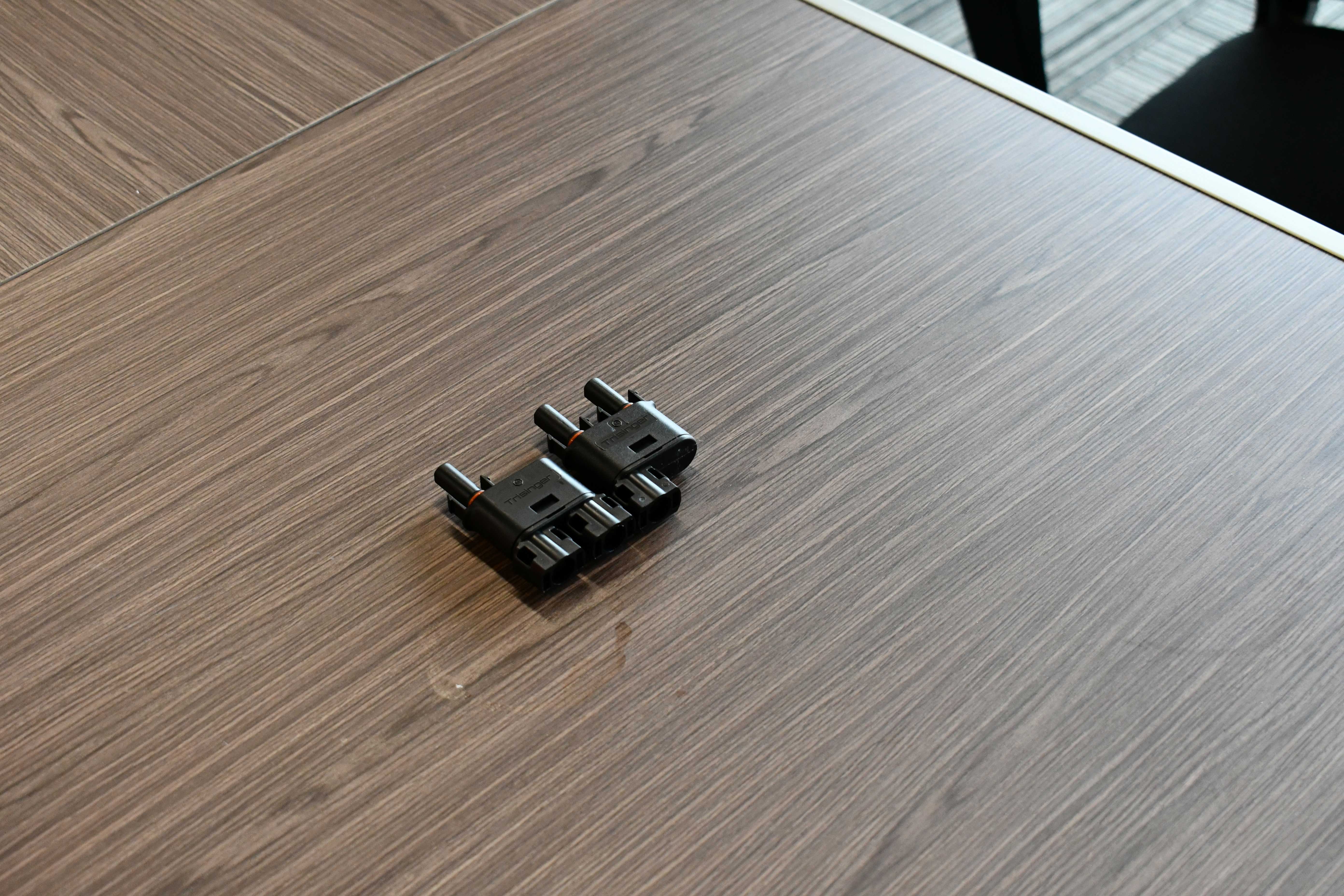 2to1 Branch MC4 Solar Connector