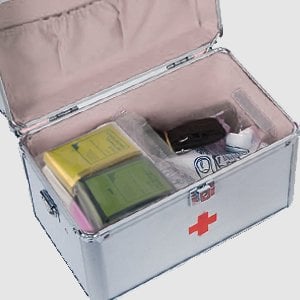 emergency aluminum blanket.jpg