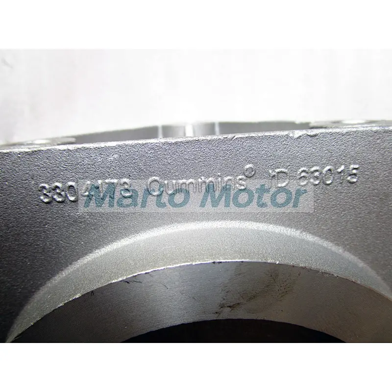 Genuine diesel engine part lubricating oil filter head cummins 3304173