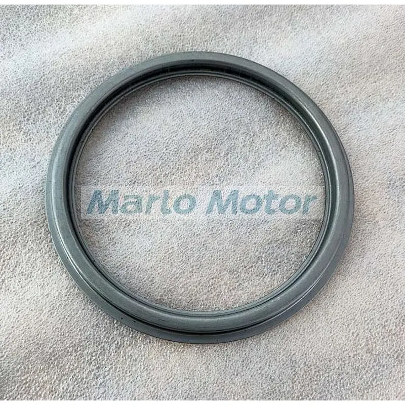6CT 6CTAA8.3 QSC8.3 QSC 8.3 ISC8.3 QSB6.7 engine crankshaft rear oil seal 4955372 3909411