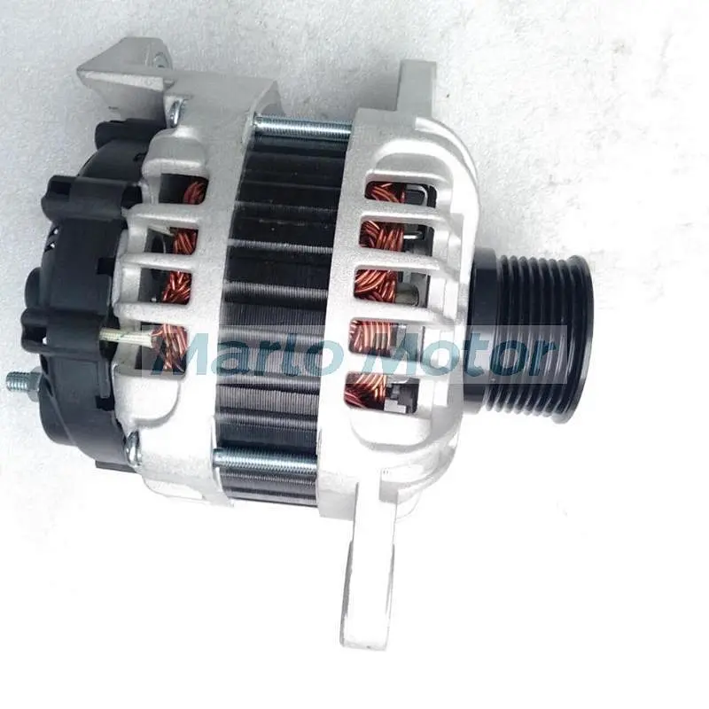M11 ISM11 QSM11 diesel engine parts for Hyundai excavator R520LC-9S alternator generator 21Q6-42501 90A 24V