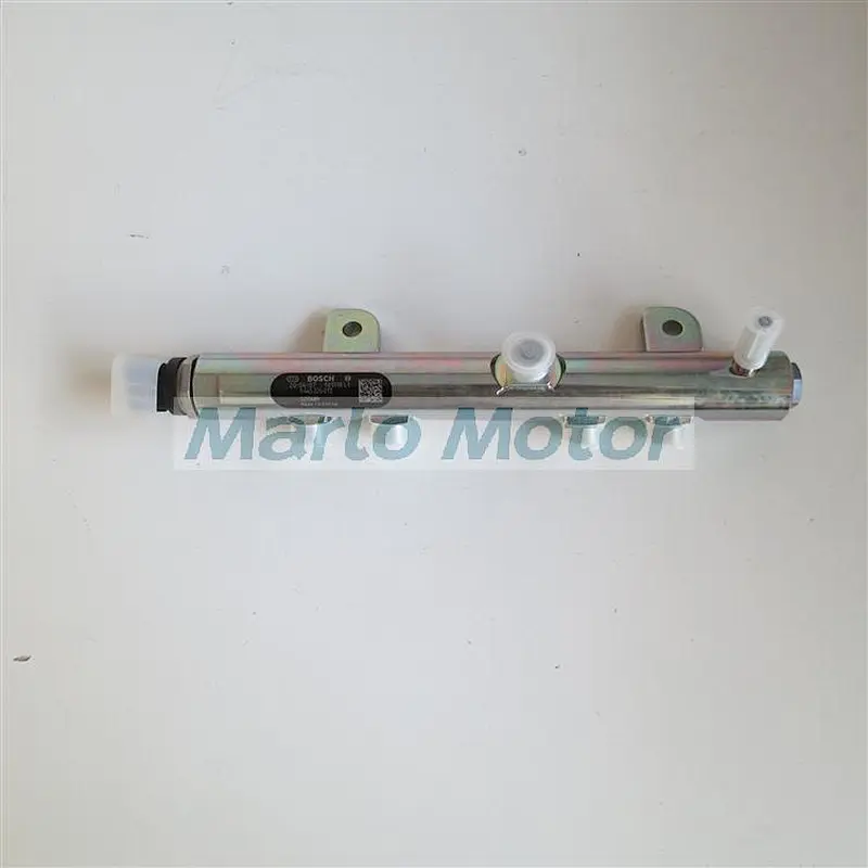 High pressure fuel manifold ISF3.8 common rail pipe 5259689 0445224013 high pressure fuel rail with sensors