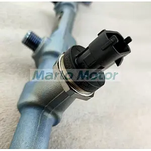 High pressure fuel manifold ISF2.8 original common rail pipe high pressure fuel rail with sensors 5259557 0445224059