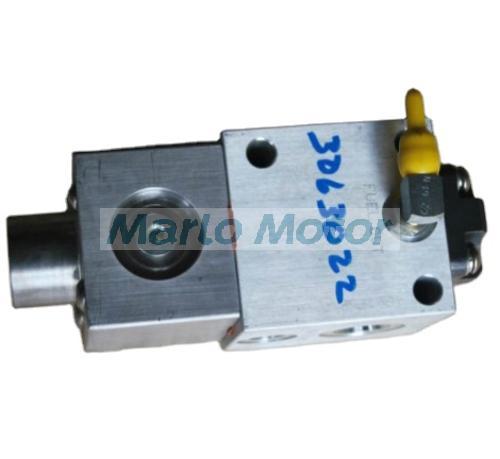 K38 KTA38 genuine diesel engine oil control valve 3063022
