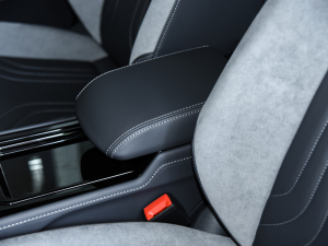 2022 Long-range Lite PRO version center armrest box