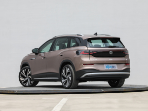 2021 Prime Power All-Wheel Drive 45 degrees rear left 2021 Prime Power All-Wheel Drive 45 degrees rear left