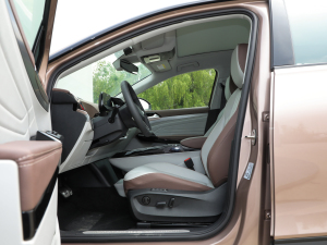 2021 Prime Power All-Wheel Drive Front Row Space 2021 Prime Power All-Wheel Drive Front Row Space