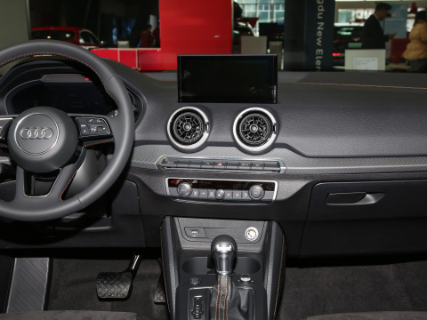 2022 Q2L e-tron pure electric smart enjoyment