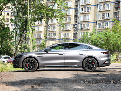 2022 EV Creation Edition 715KM Front-Drive Flagship