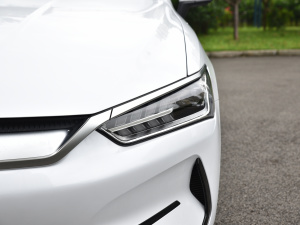 2021 400KM luxury headlights