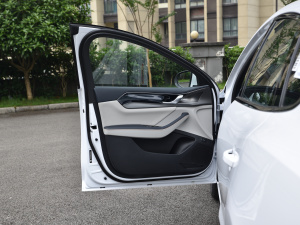 2021 400KM luxury driver's seat door