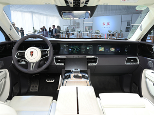 2021 510km Flag Collar Edition Four-seat Interior Panorama