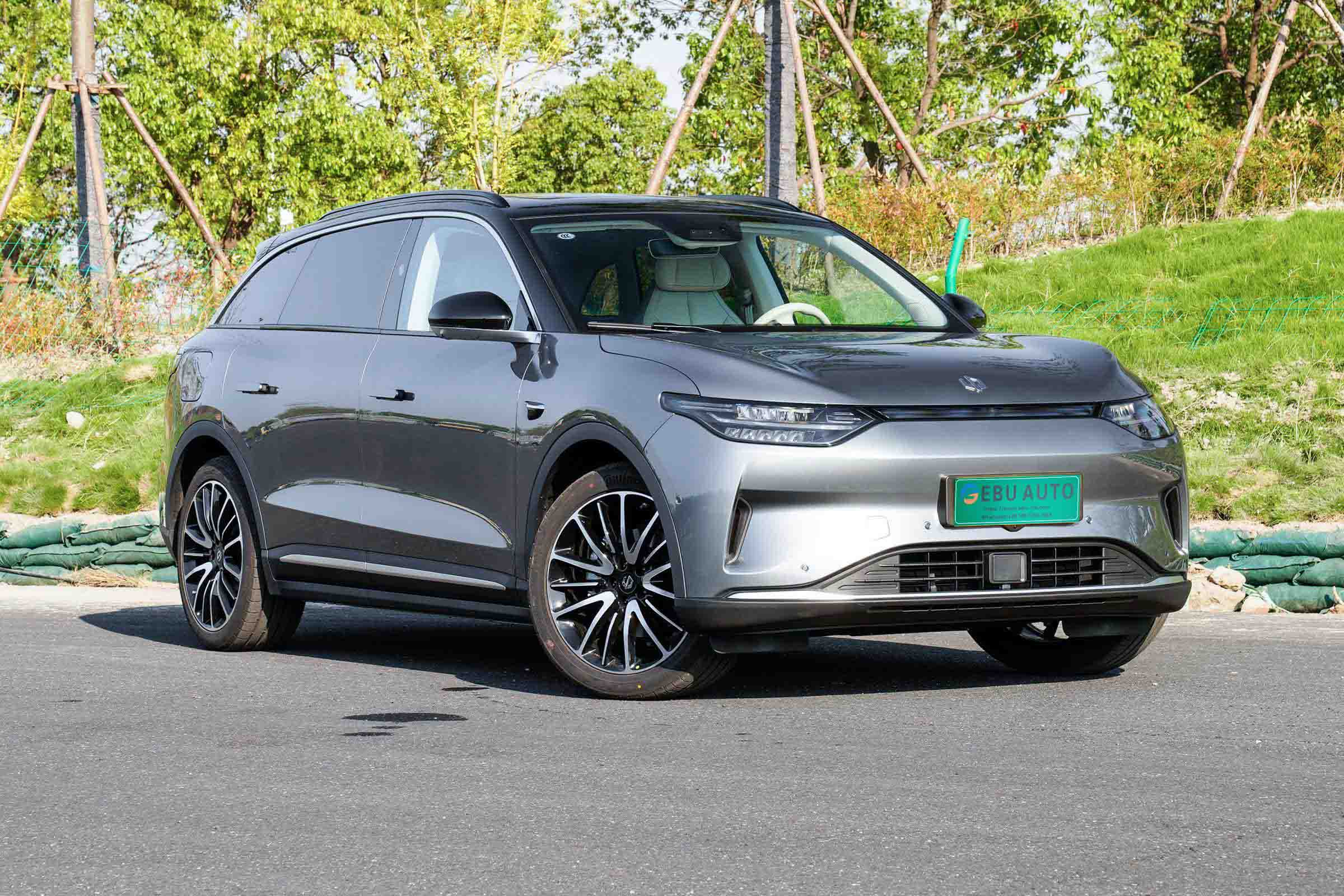 LeapMotor C11 Pictures-LeapMotor Car Car Picture Collection-EBU AUTO. When looking for a car or buying a car, choose EBU cars, the price is low, and the funds are worry-free