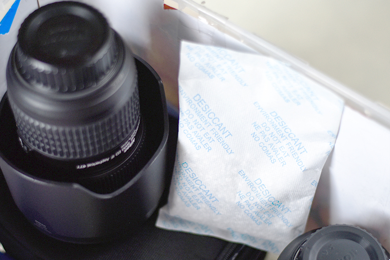 Will desiccant and iron be more likely to rust?