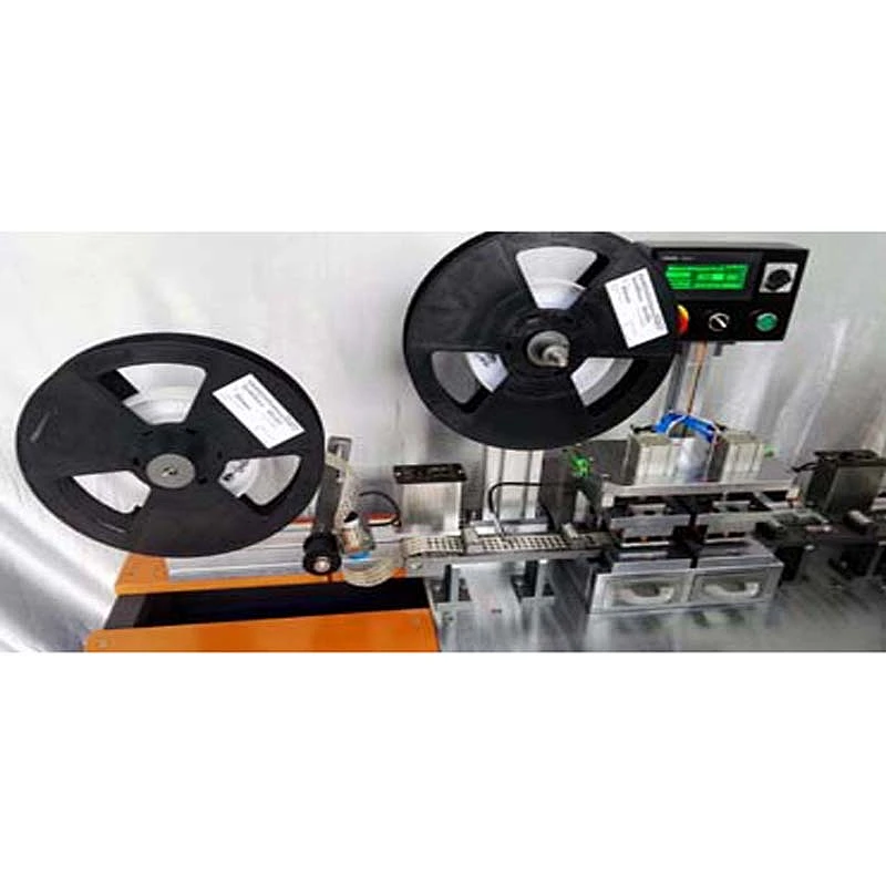 RFID-Chipbandstanzmaschine