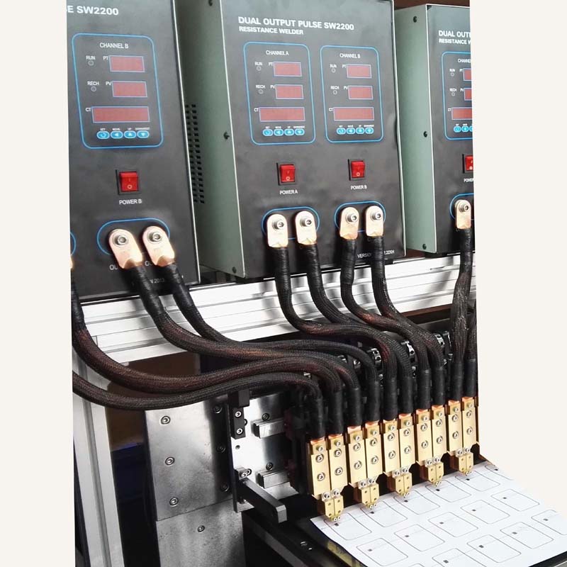 Máquina automática de soldadura de chips de tarjetas RFID YCB-15