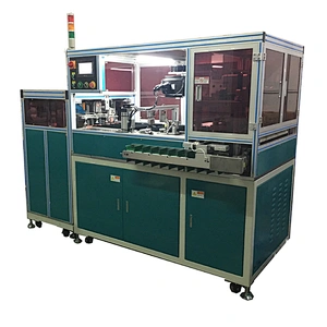 Vollautomatische Pokerkartenstanzmaschine