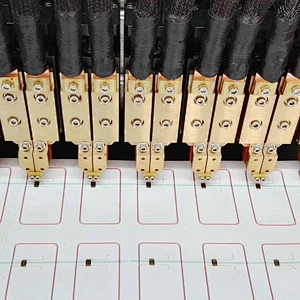 Máquina automática de soldadura de chips de tarjetas RFID YCB-15