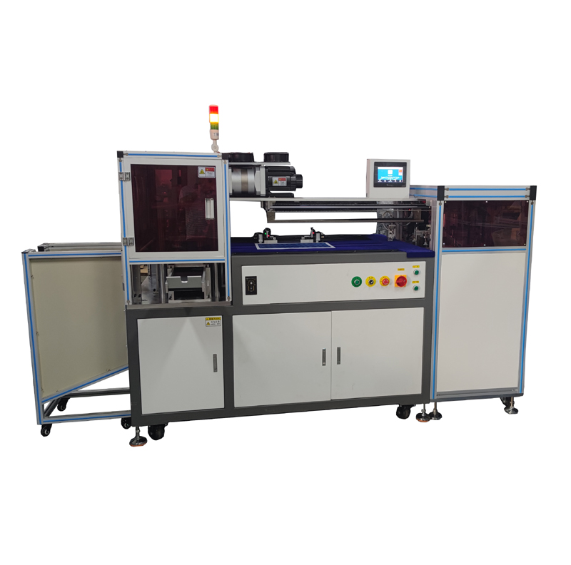 Automatischer Kartenstanzer für Sonderformen