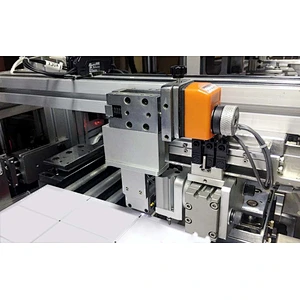 Full Automatic Plastic Card Puncher/Full Auto Plastic Card Puncher YLFP-1