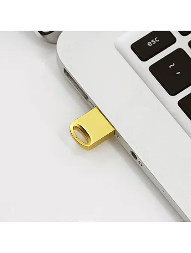 pen drive with logo