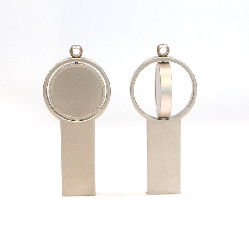 Metal Rotate New Style USB Flash Drive Customized Logo Gadget Lanyard Pen Drive Professional Manufacture USB Pen Drive