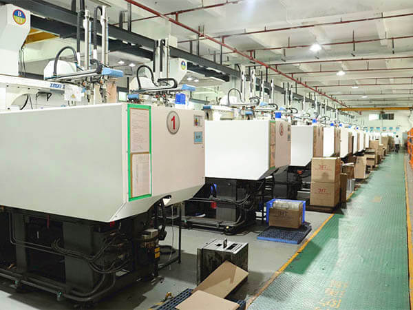 injection molding machine-2