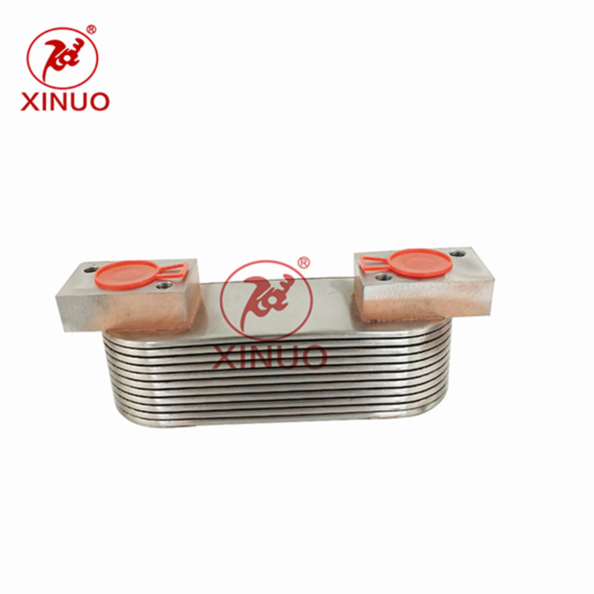 CUMMINS Oil cooler