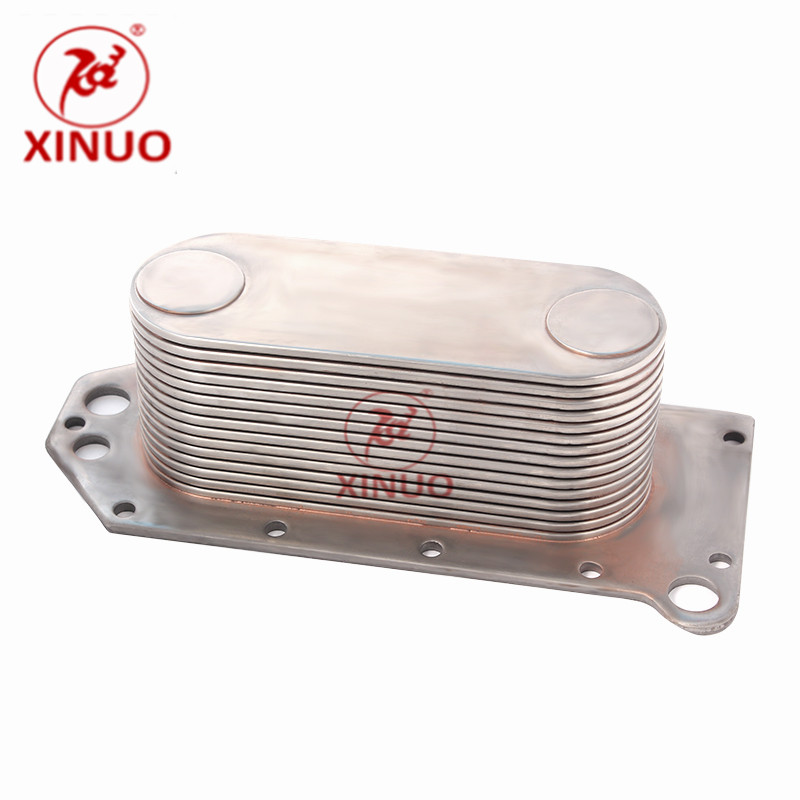 CUMMINS Oil cooler