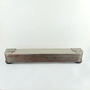 Engineering mechanical oil cooler