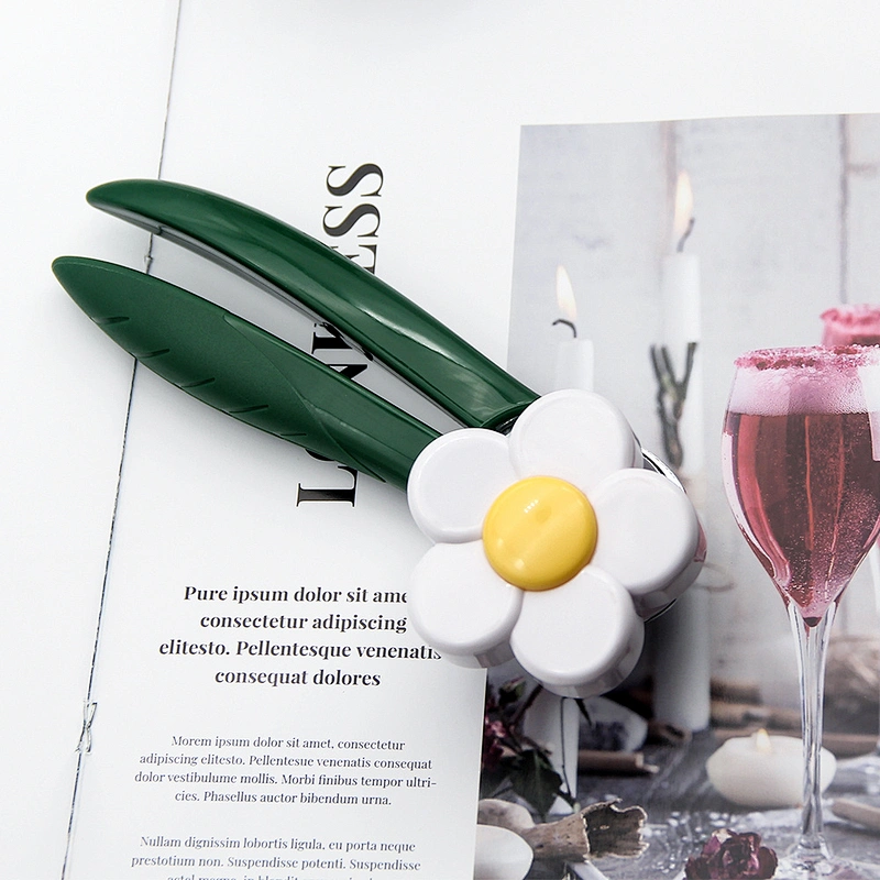 YF Stocked kitchen gadgets fashionable design green color stainless steel safety manual can opener