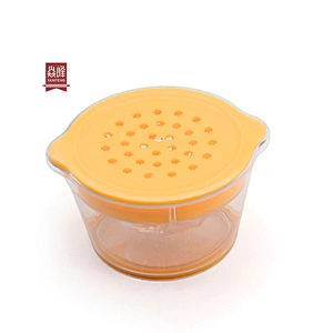 YF Kitchen multi-functional 4 in 1 manual orange juicer lemon orange press lemon squeezer juicer with container