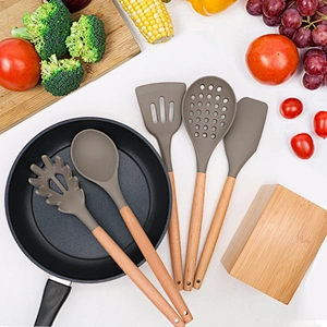 6Pieces In 1 Set Silicone Kitchen Accessories Cooking Tools Kitchenware set Cocina Wooden Handles Silicone Kitchen Utensils