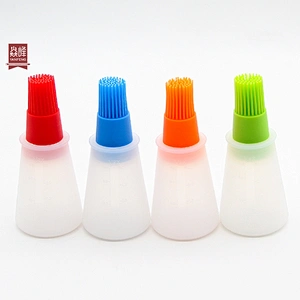YF Kitchen BBQ Brushes Available in 3 Styles Bakeware Tools High Temperature Resistant with Oil Bottle Silicone Oil Brush