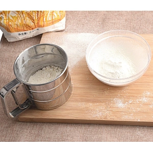 Factory direct sales good price baking tool stainless steel cup flour sifter