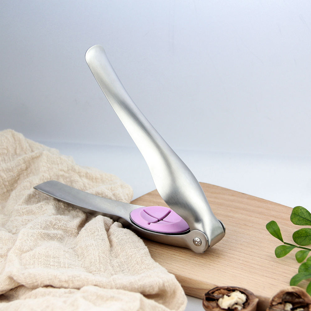 Factory Sales New Stainless Steel Kitchen Gadget Tool 304 Nuts Tool Curved Design Nutcracker Chestnut Cracker Opener