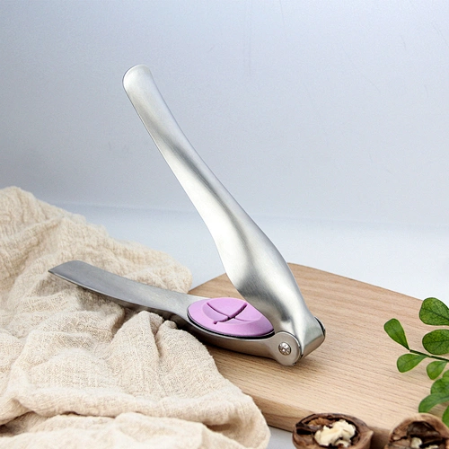 Factory Sales New Stainless Steel Kitchen Gadget Tool 304 Nuts Tool Curved Design Nutcracker Chestnut Cracker Opener