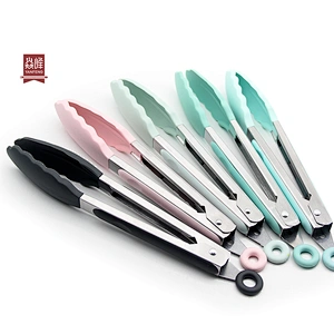 Ready To Ship low MOQ durable food grade Kitchen using tool silicone BBQ tong for food