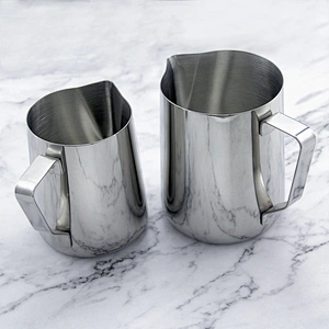 YF Factory Wholesale 600mL/900mL Milk Jug Cup Espresso Coffee Craft Latte Cappuccino Milk Cream Cup Frothing Jug Pitcher