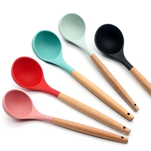 Heat Resistant Kitchen Tool Silicone Kitchen Soup Ladle with Wood Handle for kitchen silicone soup ladle spoon