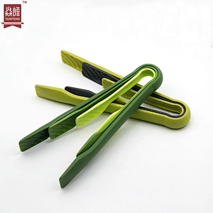 YF High Quality Plastic Food Serving Tongs Multi Usage Kitchen Gadgets Plastic Bread Salad Food Tongs