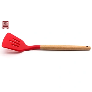 Ready To Ship high quality durable food grade Kitchen silicone slotted turner with beech handle