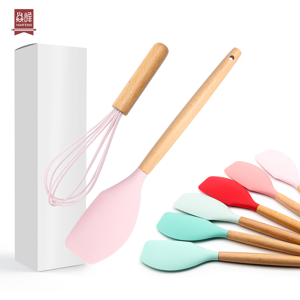 OEM Color Food Grade Manual Wooden Handle Scraper and Whisk Two Pieces Spatula Whisk Set